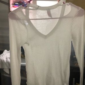 Women’s cream wool long sleeved sweater